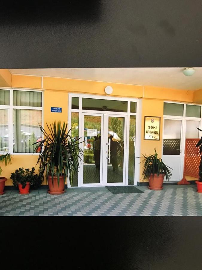 Sheki Avtovagzal Motel Exterior photo
